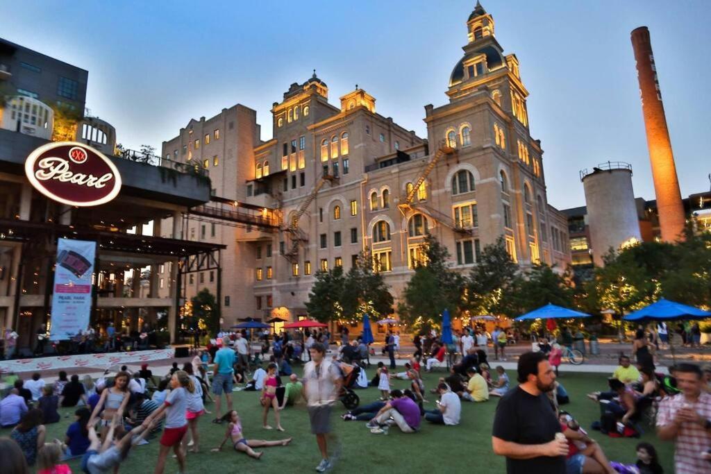 Pershing Place: Historic Home With Heated Spa/Pool By Zoo, Pearl, Golf, Witte San Antonio Exterior photo